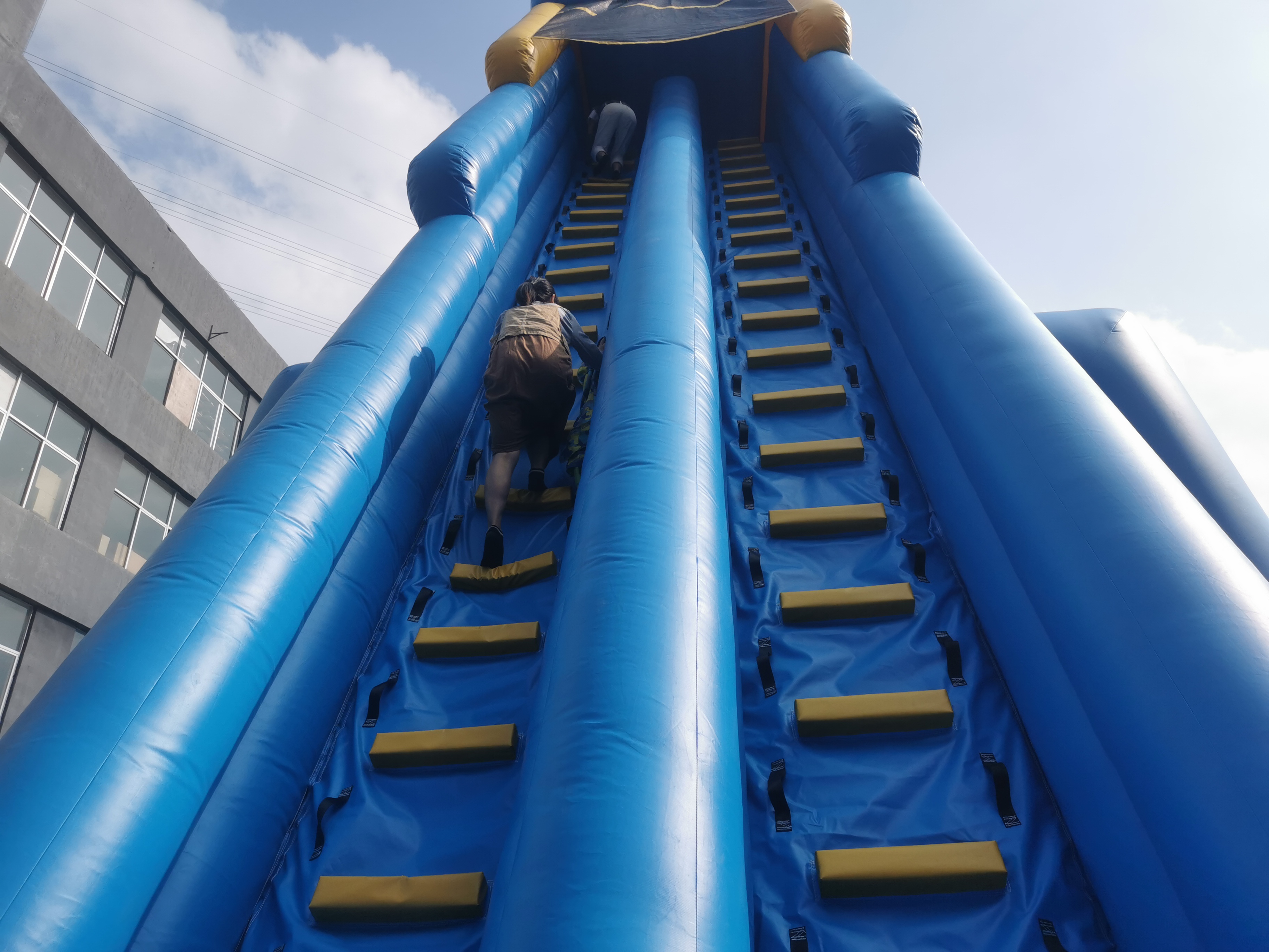 Octopus inflatable slideswith EN14960 Test report factory prcie