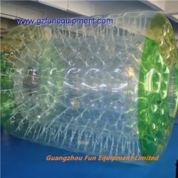 Inflatable hamster water roller ball