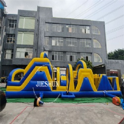 Two-color inflation disorder inflatable obstacle course
